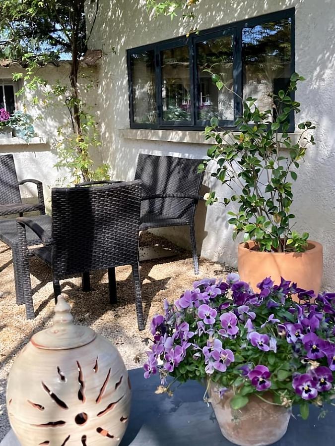 Les Cabanons De L'Oliveraie Pernes-les-Fontaines Exterior foto